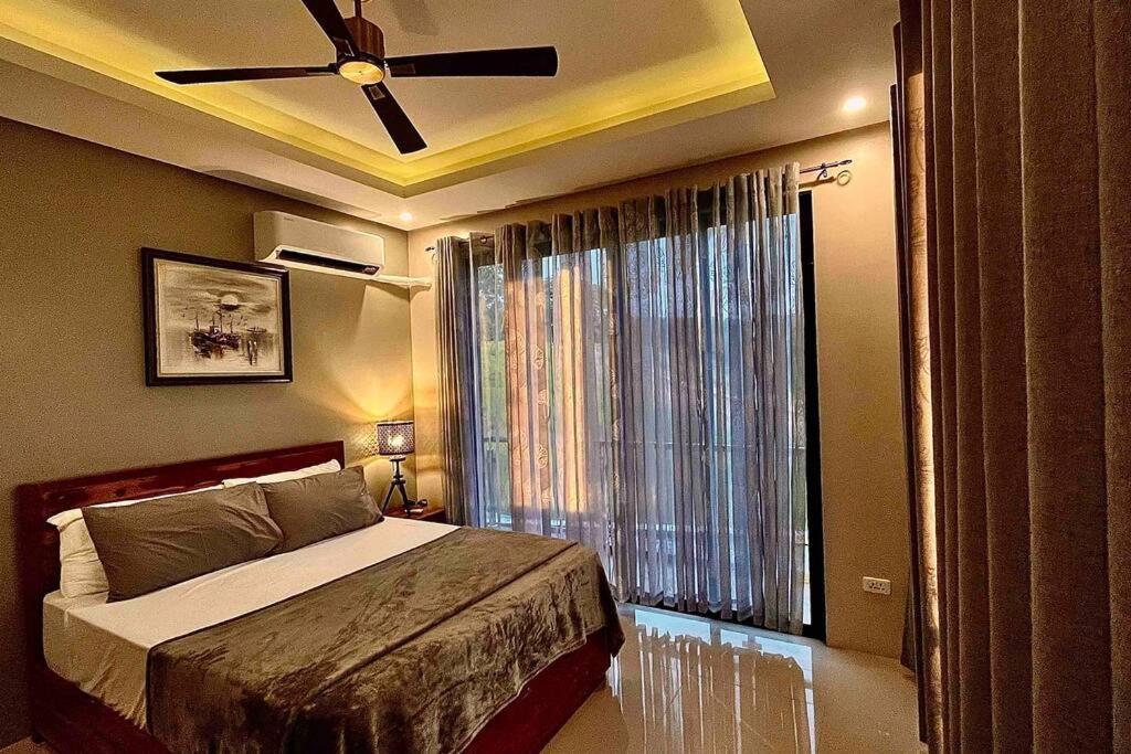 Overlooking Staycation At Sandari Batulao Tagaytay City Екстер'єр фото
