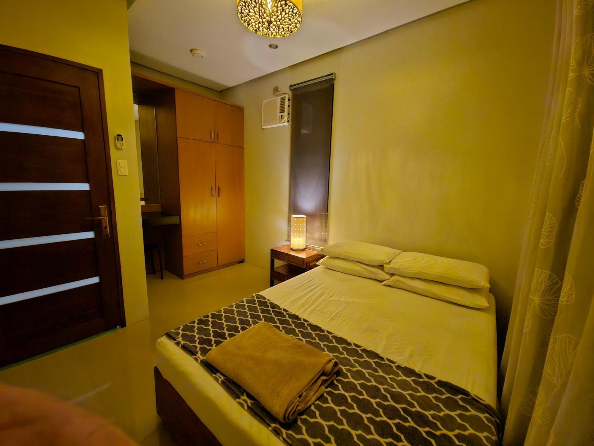 Overlooking Staycation At Sandari Batulao Tagaytay City Екстер'єр фото