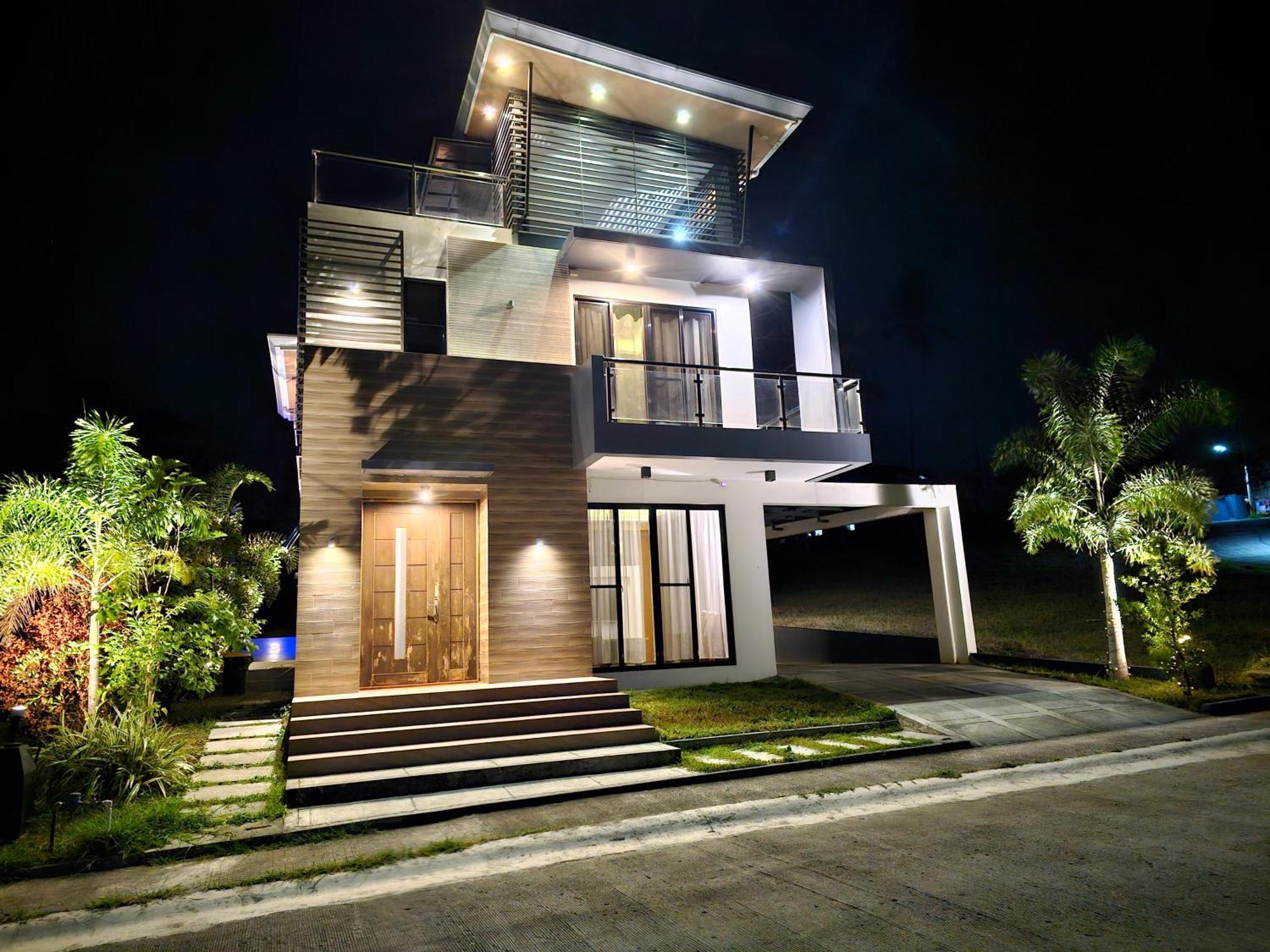 Overlooking Staycation At Sandari Batulao Tagaytay City Екстер'єр фото